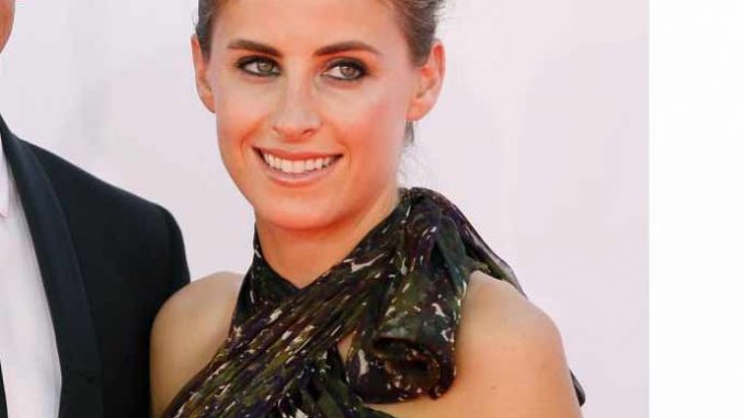 Alexi-Ashe-Bio-Net-worth-Height-Boyfriend-Body-Affair-Married-Ethnicity Alexi Ashe