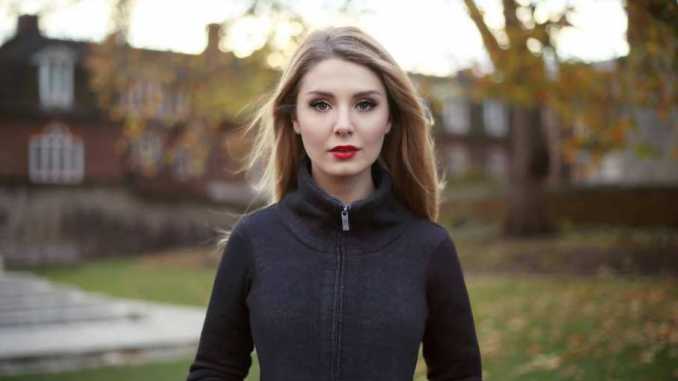 Lauren-Southern-Photo Lauren-Southern