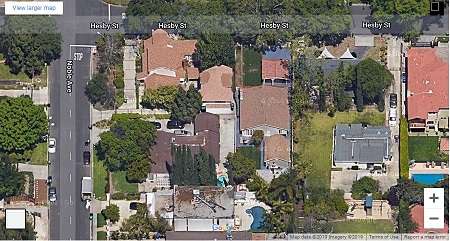 Photo: la maison de Hector Elizondo en Sherman Oaks, California, United States.

