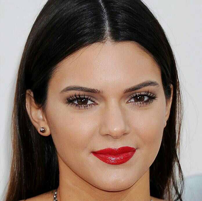 Kendall Jenner Bio, Net Worth, Height, Weight, Affair, Boyfriend