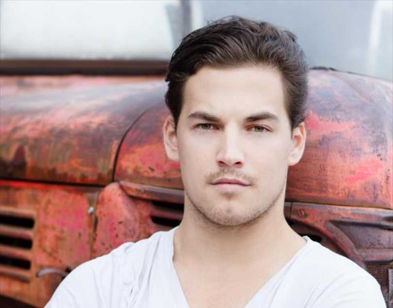 Giacomo Gianniotti