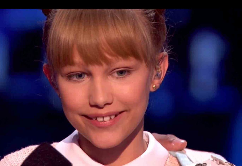 Grace Vanderwaal Bio, Early Life, Net Worth, Siblings, Now