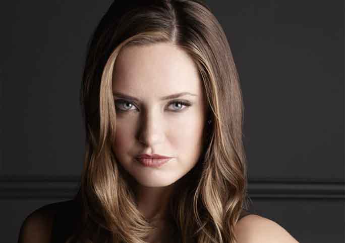 Merritt Patterson Bio, Age, Net Worth, Movies, Boyfriend 