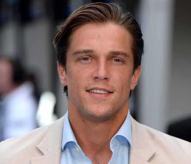 Lewis Bloor