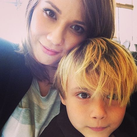 Lexa Doig's selfie with his son