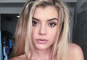 Alissa Violet Bio, Net Worth, Height, Boyfriend, Body, Affair, Married