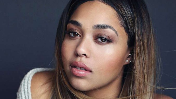 Jordyn-Woods-photos-Bio-Net-worth-Height-Boyfriend-Body-Affair-Married-Ethnicity Jordyn Woods