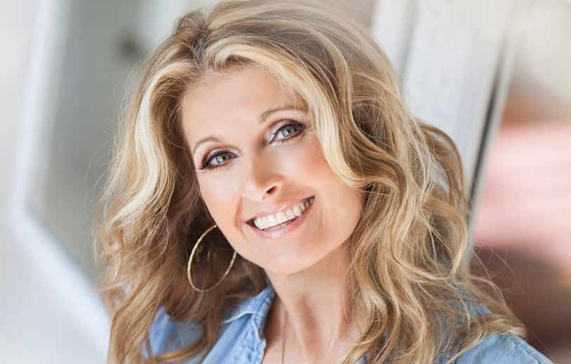 Linda Davis - biography with personal life, married and 