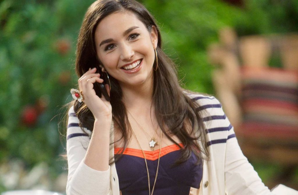 Molly Ephraim recast