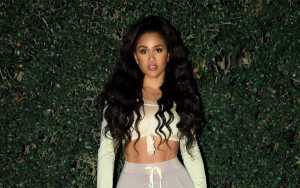 Rosa Acosta Bio, Net Worth, Height, Weight, Boyfriend, Dating, Affair