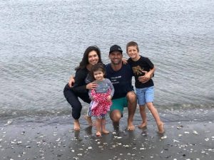 Ana Cabrera enjoying their vacations with her husband and kids.