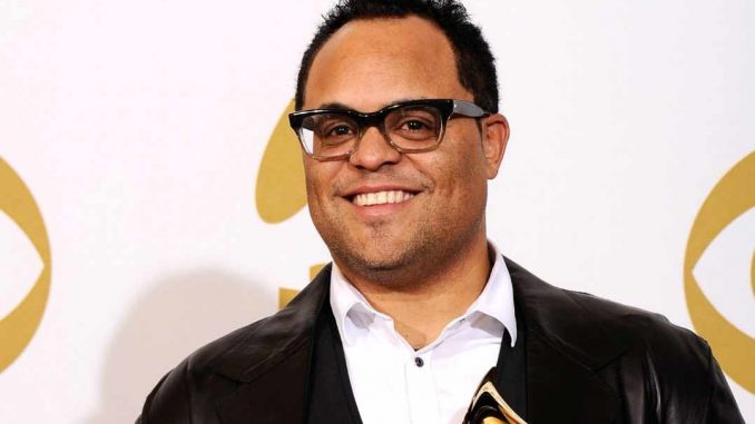 Israel-Houghton-photos-Bio-Net-worth-Height-Body-Girlfriend-Affair-Married-Ethnicity Israel Houghton