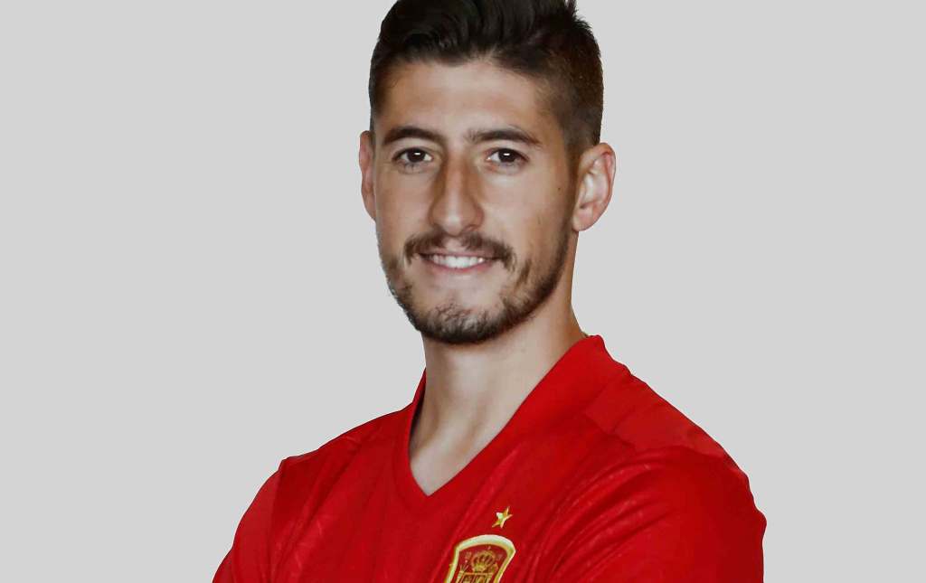 Sergio Escudero Bio, Net worth, Height, Weight, Girlfriend, Affair