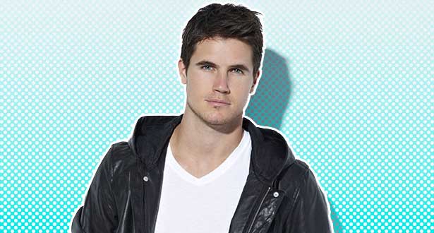 Robbie Amell