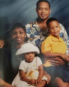 Ajiona Alexus in her childhood with her family