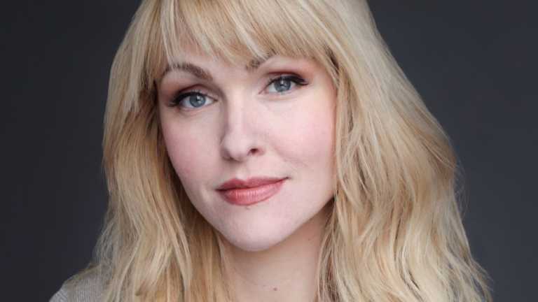 Jenn Lyon Age, Survivor, Death