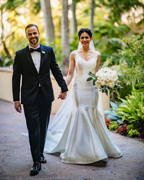 Tracee Carrasco walks down aisle with her husband