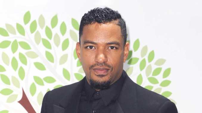 Laz-Alonso-photo Laz Alonso