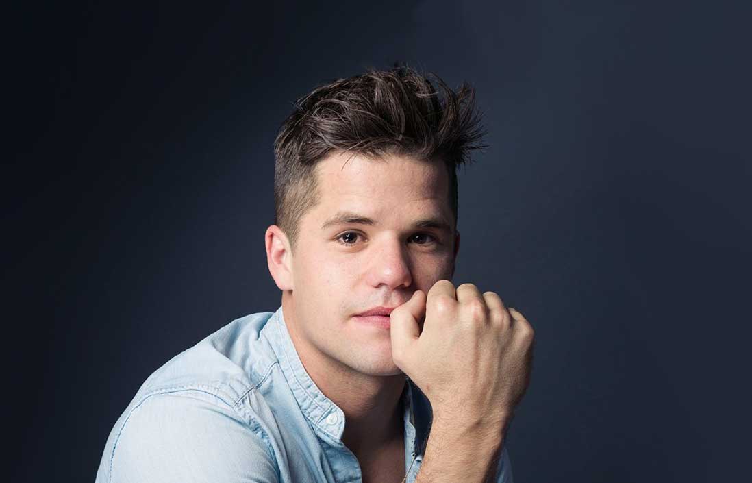 Charlie Carver