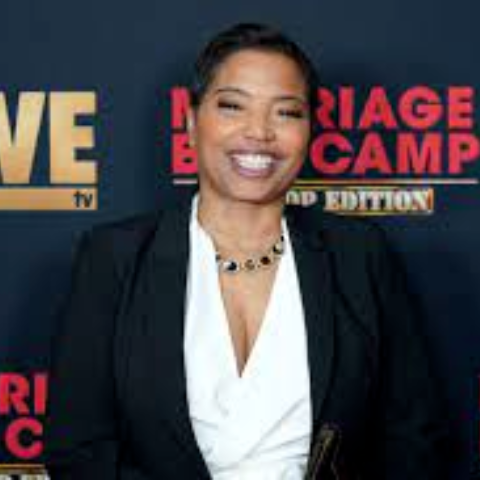 Lynn Toler 