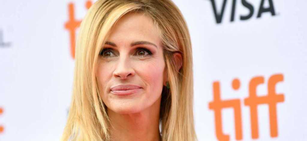 julia roberts net worth