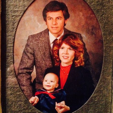 Molly Rosenblatt's early days picture with her father and mother