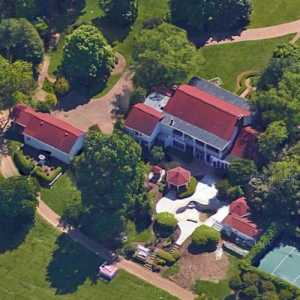  500 × 500Images may be subject to copyright. Find out more Dolly Parton's House in Brentwood, TN