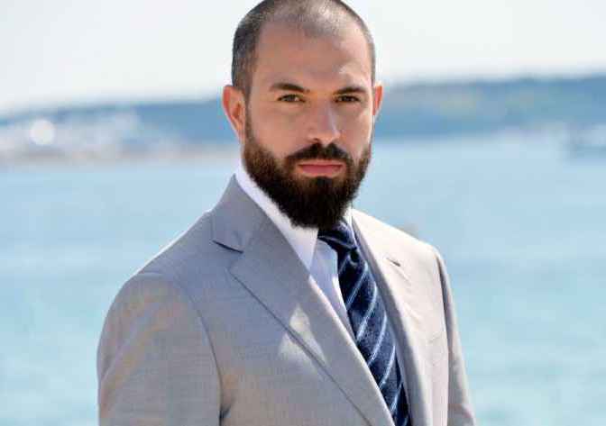 Tom Cullen Bio, Wiki, Net Worth, Height, Age, Married, Wife, & Family