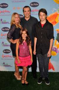 Gianna Ranaudo, with her Husband, Chazz Palminteri & their Children