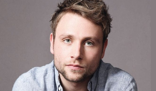 Max Riemelt Height, Net Worth, Bio, Wiki, Girlfriend & Parents