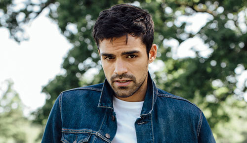 Sean Teale