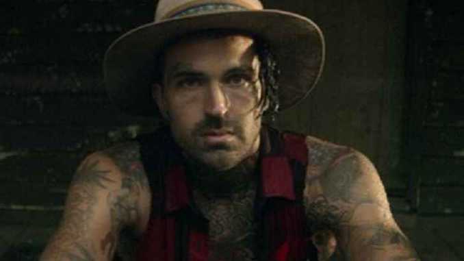 Yelawolf Yelawolf Net Worth, Married, Girlfriend, Age, Height, Wiki