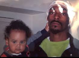 Snoop Dog clicks a picture with his son at Lakewood, California in 1999