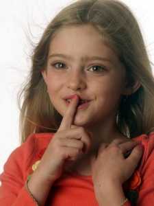 Willow Shields Childhood