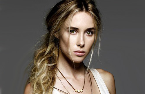 Gillian Zinser Net Worth, Wiki, Age, Height & Married