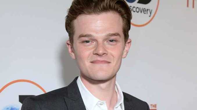 Robert Aramayo Age, Bio, Height, Net Worth & Girlfriend Robert Aramayo Age, Bio, Height, Net Worth & Girlfriend