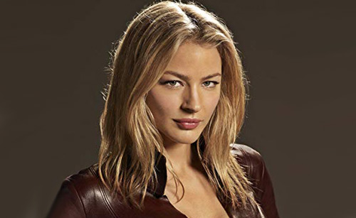 Tabrett Bethell Bio, Wiki, Net Worth, Married & Boyfriend