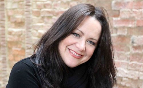 Image of an actress Amy Robbins