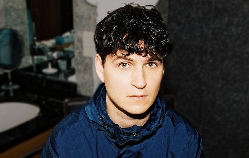 Picture of a singer Ezra Koenig