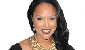Lynn Whitfield Bio, Wiki, Age, Height, Net Worth & Married