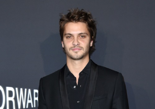 Actor Luke Grimes image