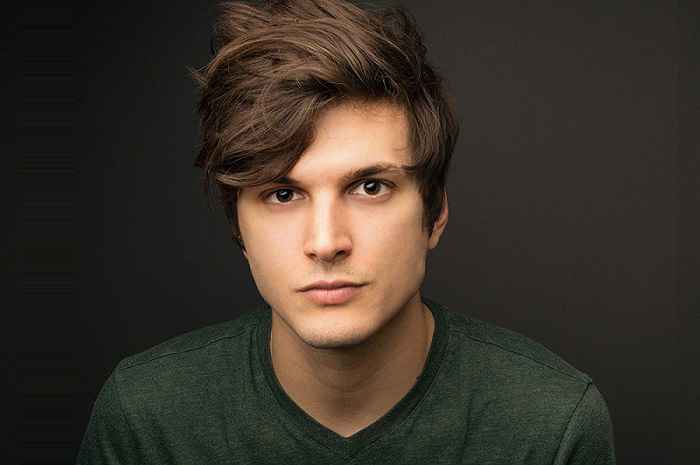 Alex Boniello Net Worth, Age, Height, Affairs, Girlfriend, & Wiki