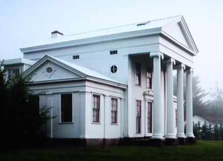 Bronson Pinchot's Harford, Pennsylvania house