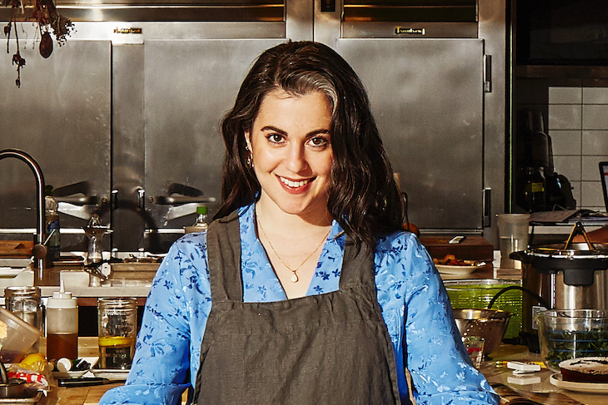 Claire Saffitz Teaches the Internet How to Bake
