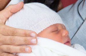Photo of newly born baby, Archie Harrison Mountbatten-Windsor.