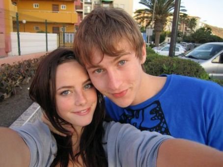 Elliott Tittensor and his ex-girlfriend Kaya Scdelario.