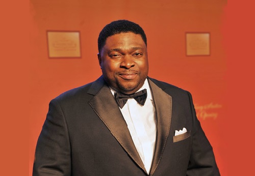 Singer and actor LaVan Davis