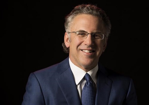 Sportscaster Neil Everett photo