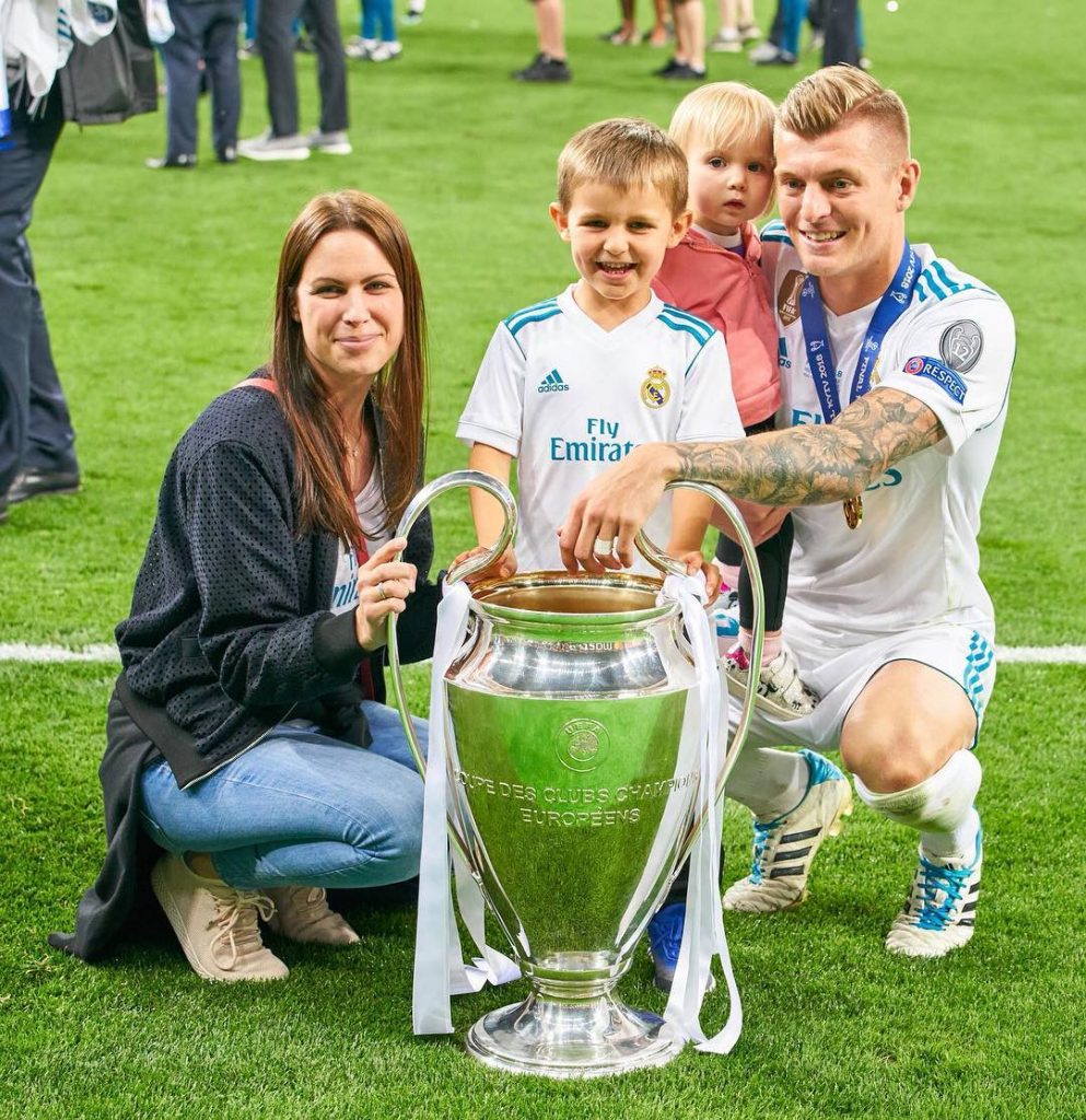 Jessica Farber with her husband and children