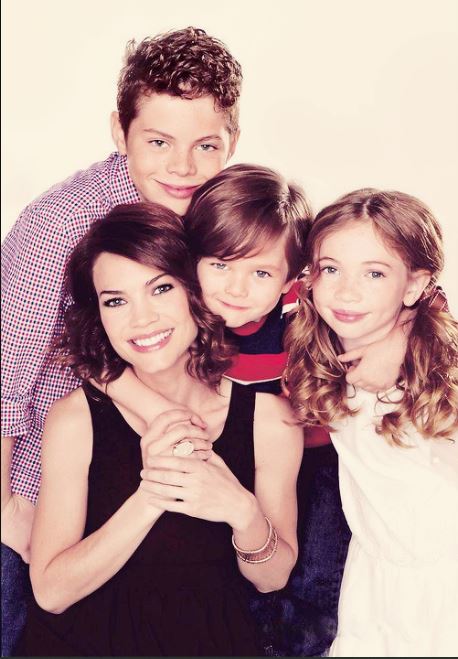 Rebecca Herbst with her kids.